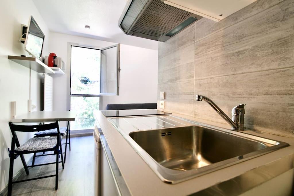 Port Tamaris, Le Troisieme Apartment La Seyne-sur-Mer Ngoại thất bức ảnh